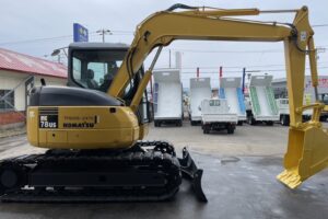 サムネイル: 平成18年　コマツPC78US-6N0 後方小旋回