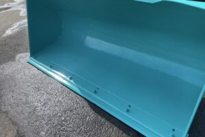 サムネイル: 平成22年　コベルコ　LK50Z-5　0.5㎥　全塗装済み　バケット幅169cm　3143HR