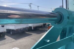サムネイル: 平成22年　コベルコ　LK50Z-5　0.5㎥　全塗装済み　バケット幅169cm　3143HR