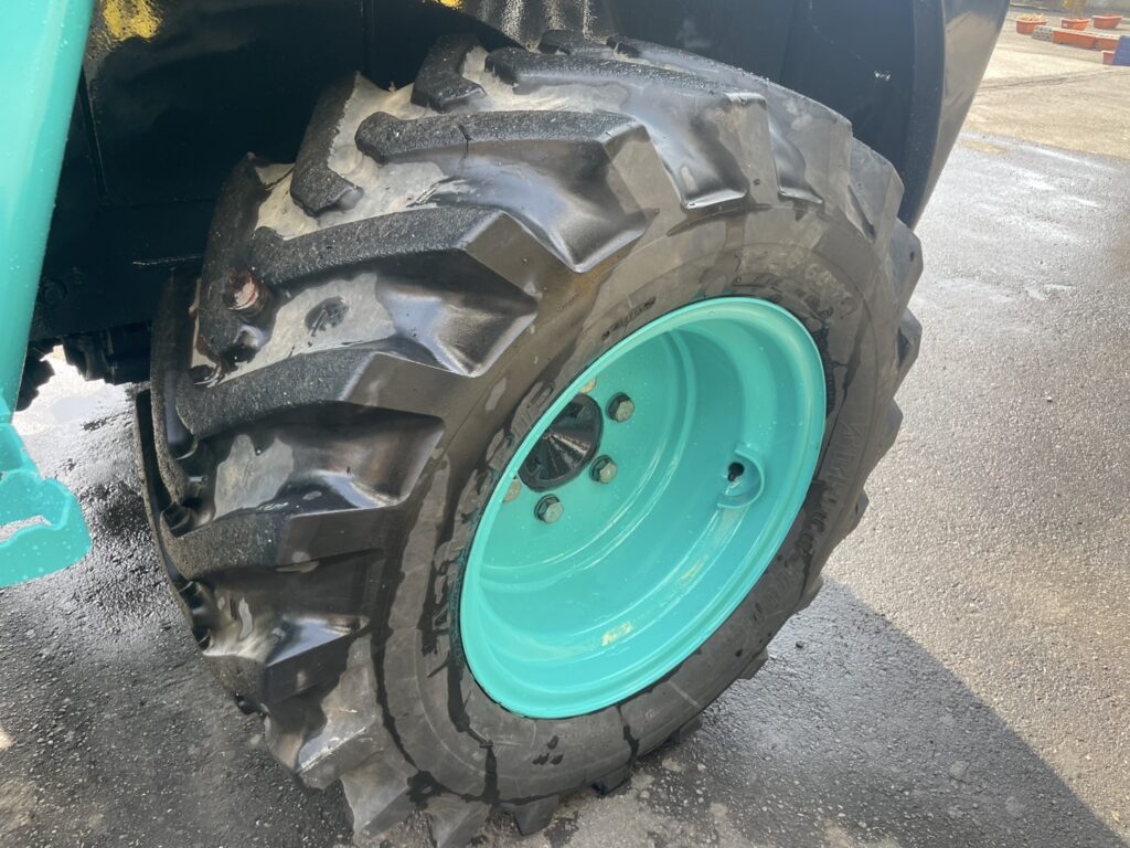 平成22年　コベルコ　LK50Z-5　0.5㎥　全塗装済み　バケット幅169cm　3143HR