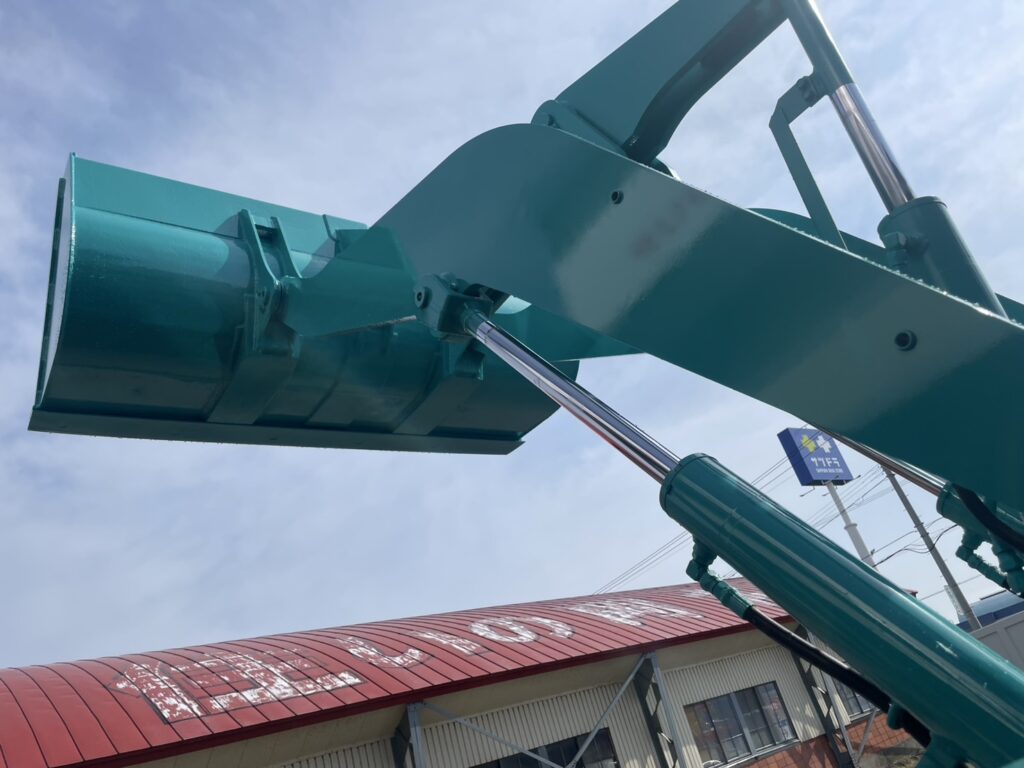 平成22年　コベルコ　LK50Z-5　0.5㎥　全塗装済み　バケット幅169cm　3143HR