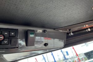 サムネイル: 平成24年　日立　ZW80　0.9㎥　スノースパイクタイヤ装着車（車検令和8年9月）
