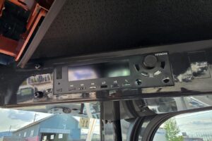 サムネイル: 平成6年　日立　ZW80S-5B　0.9㎥　ダブルヒーター仕様・スノースパイクタイヤ★使用時間143時間！★（車検令和8年11月）