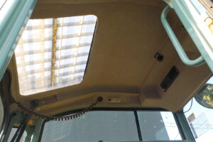 サムネイル: ヤンマー　バックホー　Vio70-3A　★0.25立米★ワンタッチ式★使用時間約5400HR★