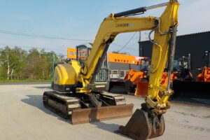 サムネイル: ヤンマー　バックホー　Vio70-3A　★0.25立米★ワンタッチ式★使用時間約5400HR★