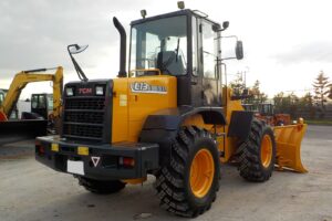 サムネイル: 平成20年　TCM　ホイールローダー　L13-3　★スノウプラウ★ノーマルバケット有★ワンタッチ式★車検令和8年11月★