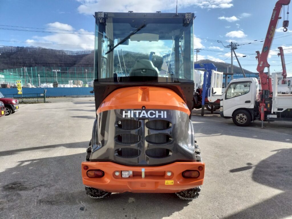令和6年　日立ホイールローダ　ZW30-5B