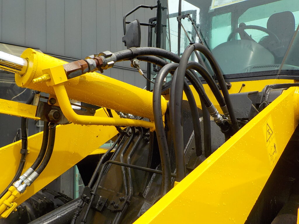 平成21年　コマツ　ホイールローダー　WA100-5Y　★スノウプラウ★ノーマルバケット付★Wキャビン★車検令和7年11月★