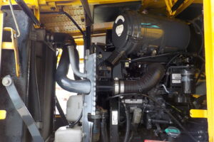 サムネイル: 平成21年　コマツ　ホイールローダー　WA100-5Y　★スノウプラウ★ノーマルバケット付★Wキャビン★車検令和7年11月★