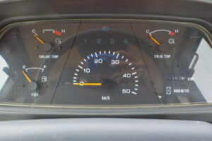 サムネイル: 平成18年　日立　ホイールローダー　LX110　★2.0立米★シャッター付バケット★スノースパイク★使用時間約1270HR★