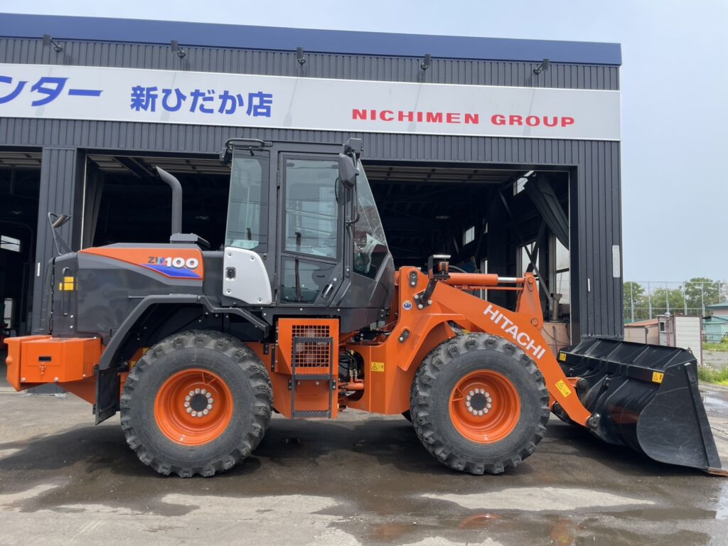 令和6年　日立ZW100-6　1.3㎥　検令和8年11月　バケット幅234cm　使用時間334HR！　スパイク　