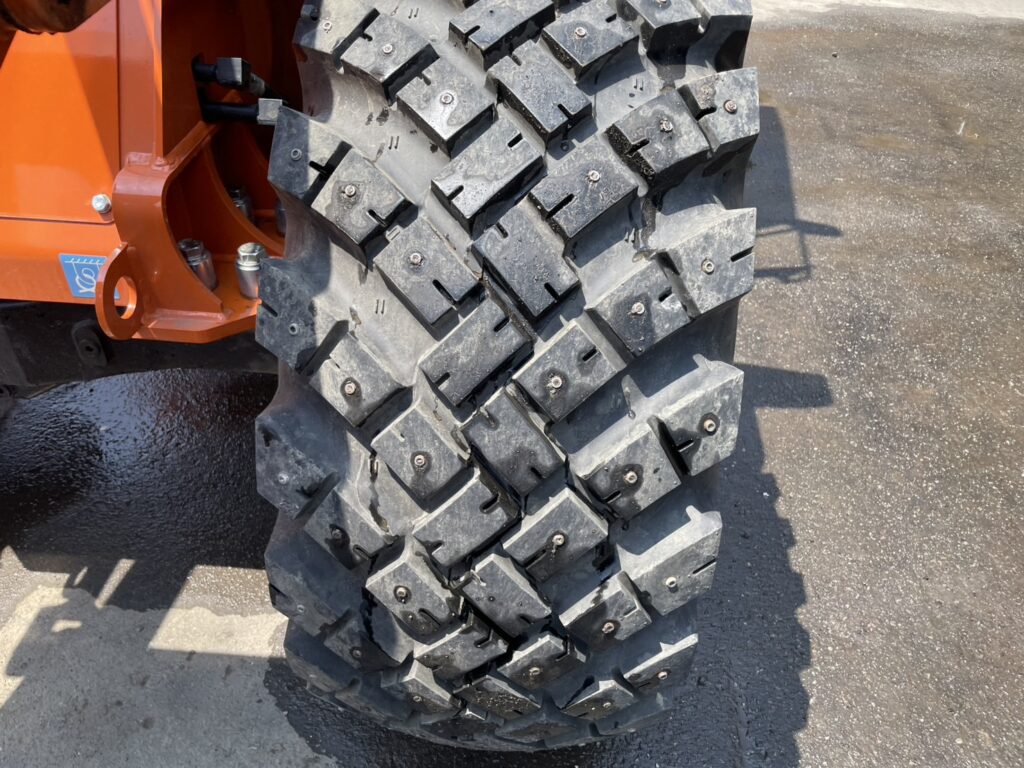 令和6年　日立ZW80S-5B　0.9㎥　バケット幅199cm　使用時間144HR!!　ダブルヒーター スパイク　検令和8年11月