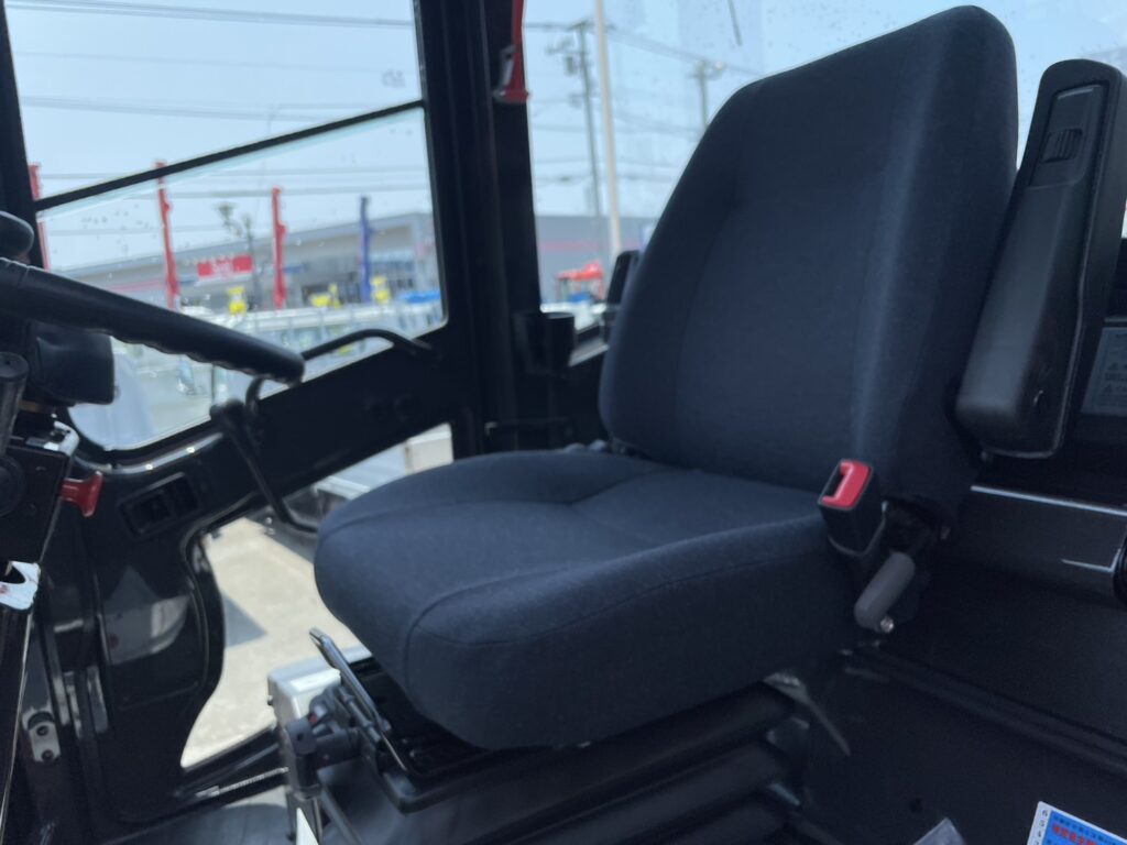 令和6年　日立ZW80S-5B　0.9㎥　バケット幅199cm　使用時間144HR!!　ダブルヒーター スパイク　検令和8年11月