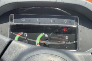 サムネイル: 令和6年　日立　ZW30-5B　0.4㎥　バケット幅169cm　使用時間5HR‼　スノータイヤ　ダブルヒーター