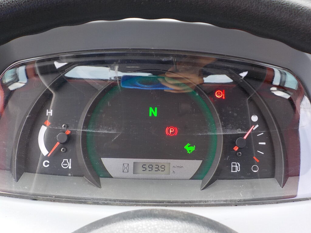 令和2年　クボタ　ホイールローダー　R430M　★0.4立米★タイヤチェーン４本★使用時間約600HR★