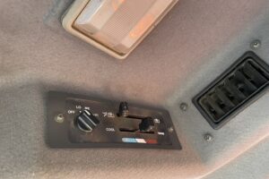 サムネイル: 平成18年　クボタR420D　0.4㎥　バケット幅158cm　盗難防止装置付き　使用時間1970HR
