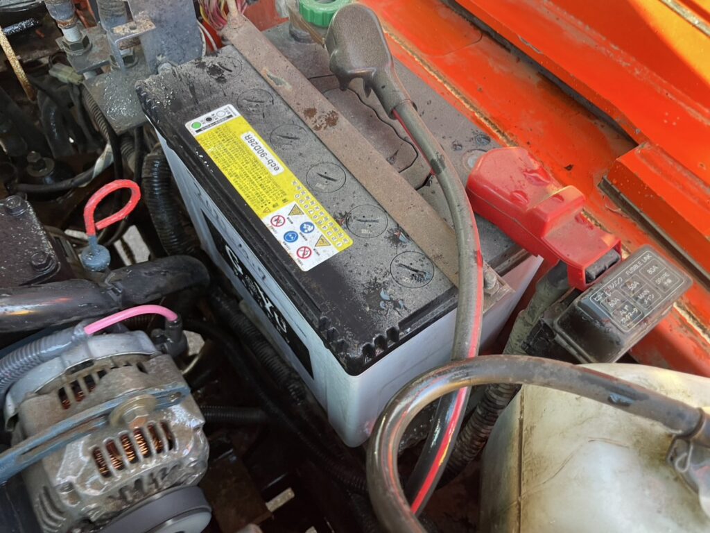 平成18年　クボタR420D　0.4㎥　バケット幅158cm　盗難防止装置付き　使用時間1970HR