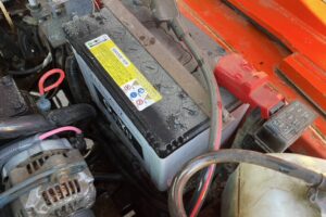 サムネイル: 平成18年　クボタR420D　0.4㎥　バケット幅158cm　盗難防止装置付き　使用時間1970HR