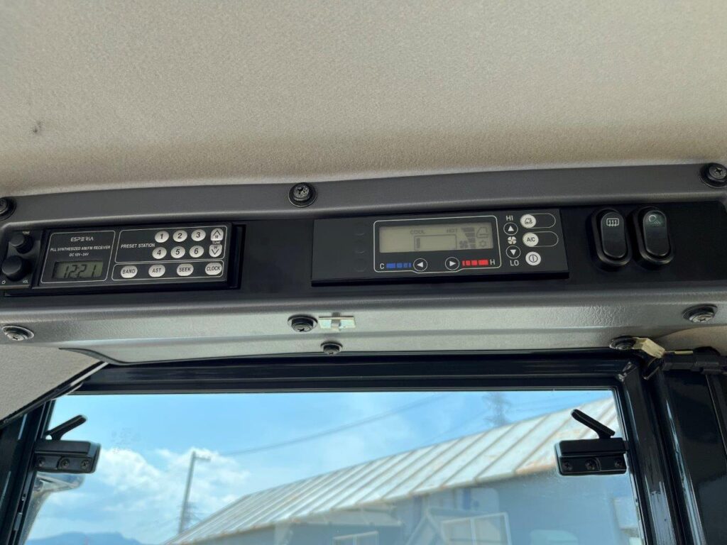 平成25年　コマツ　WA100-6　1.3立米　スノースパイクタイヤ★全塗装済！★（車検令和9年4月）