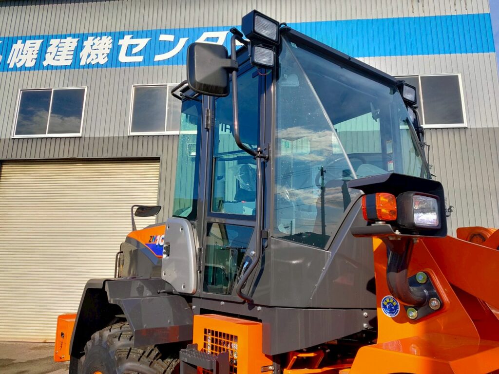 令和６年　日立ホイールローダ　ZW100-6　