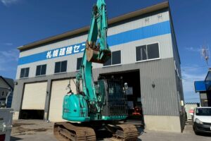 サムネイル: 平成２９年　コベルコ　油圧ショベル　ＳＡ１３５ＳＲＤ－３　★0.5立米　★複合配管付