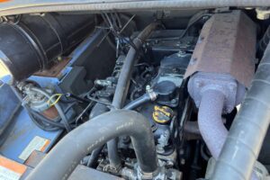 サムネイル: 平成11年　日立　LX40-3　0.6立米　リヤタイヤチェーン付