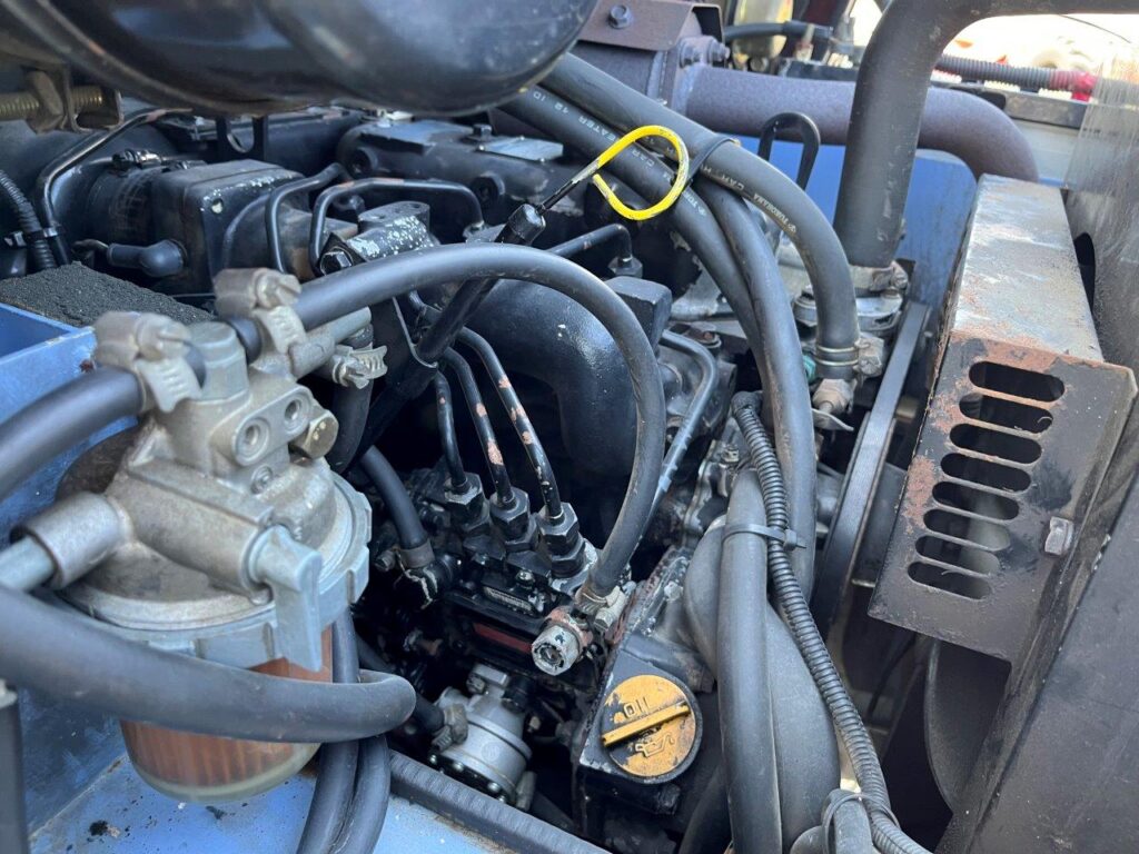 平成11年　日立　LX40-3　0.6立米　リヤタイヤチェーン付