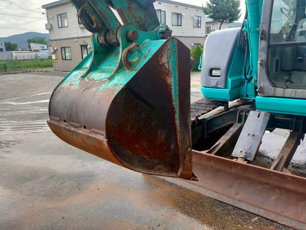 平成年18年　コベルコ　油圧ショベル　SK70SR-1ES