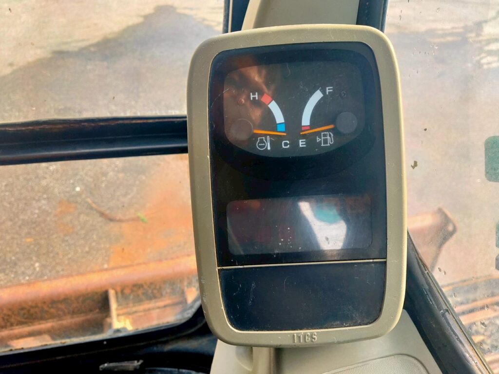 平成年18年　コベルコ　油圧ショベル　SK70SR-1ES
