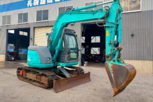 サムネイル: 平成年18年　コベルコ　油圧ショベル　SK70SR-1ES
