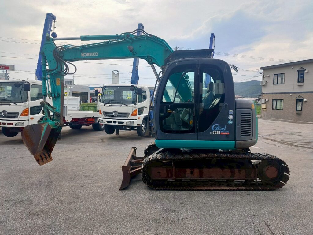 平成年18年　コベルコ　油圧ショベル　SK70SR-1ES
