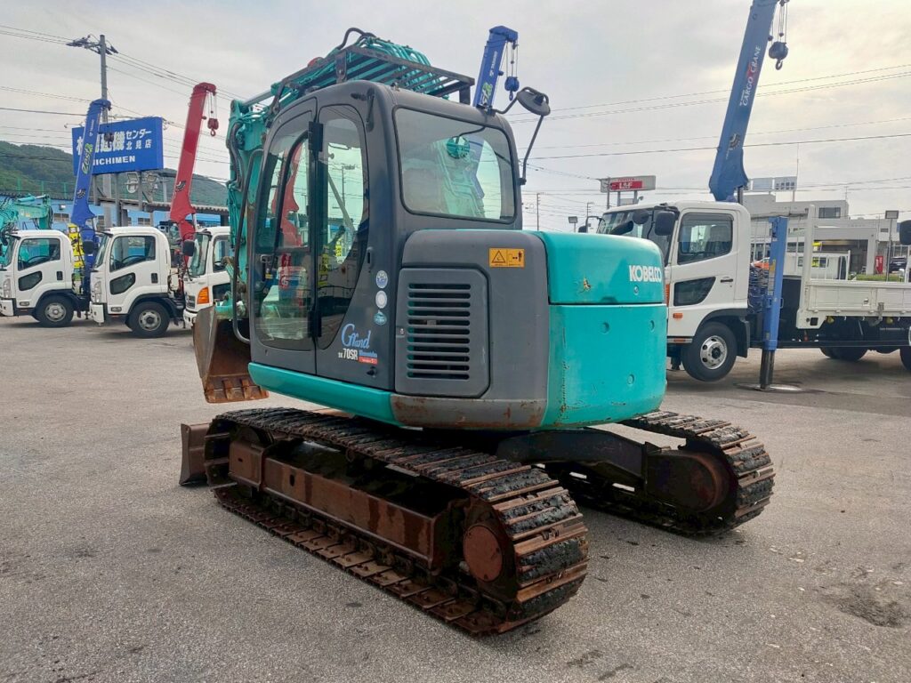 平成年18年　コベルコ　油圧ショベル　SK70SR-1ES