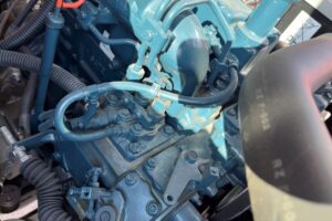 サムネイル: 令和1年　クボタ　R430M　0.4立米　盗難防止装置装着機・チェーン付・使用時間629時間！