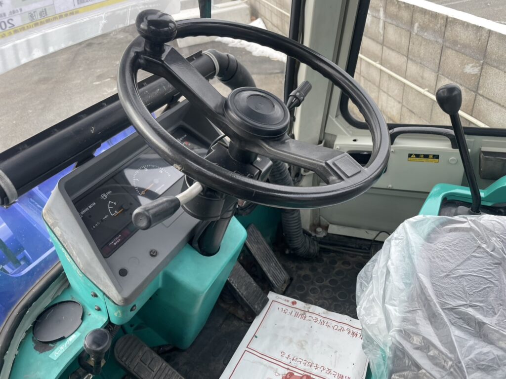 平成8年　コマツWA30-5E　0.4㎥　バケット幅168cm　使用時間2502HR
