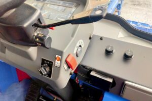 サムネイル: H16　トヨタジョブファイター　5SDTL8