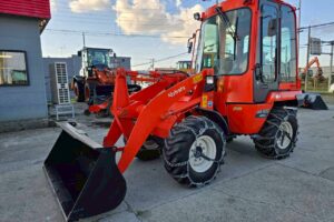 平成25年　クボタ R430Z　バケット幅158cm　0.4立米　使用時間1071時間