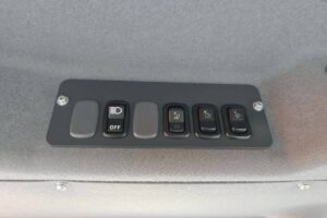 サムネイル: 平成25年　クボタ R430Z　バケット幅158cm　0.4立米　使用時間1071時間