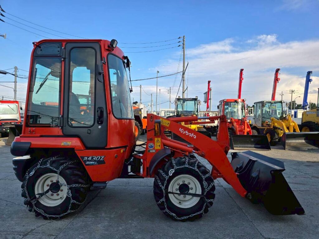 平成25年　クボタ R430Z　バケット幅158cm　0.4立米　使用時間1071時間