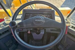 サムネイル: ２００１年式　コマツ WA80-3　0.9立米　スノウプラウ・バケット付（車検令和7年11月）