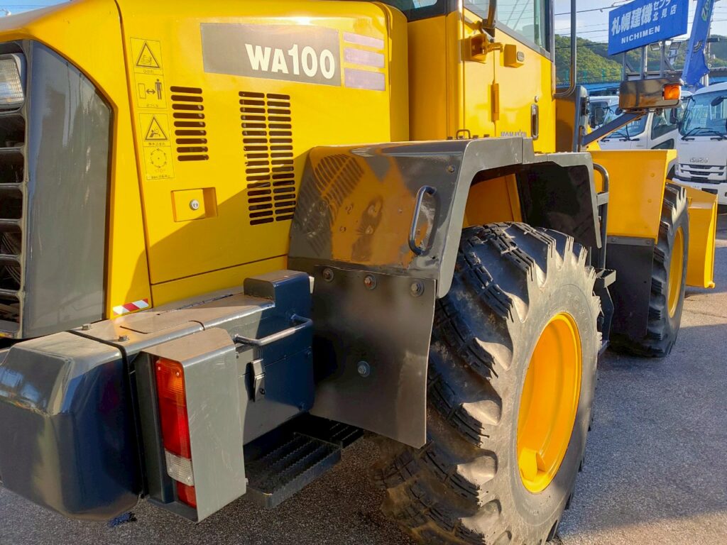 平成24年　コマツ　ホイールローダー　WA100-6