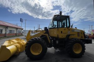 サムネイル: 平成22年　コマツ　WA100-6　1.3㎥　バケット幅233cm　車検2年付