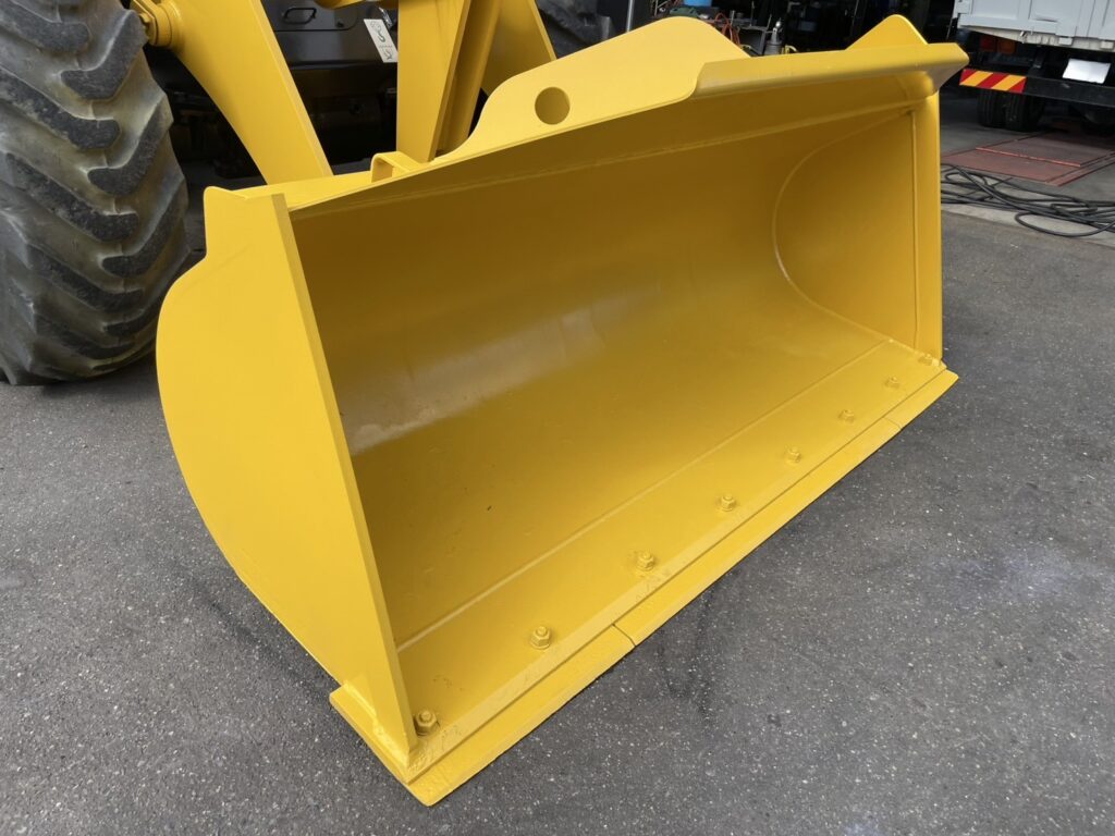 平成22年　コマツ　WA100-6　1.3㎥　バケット幅233cm　車検2年付
