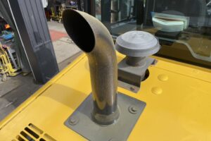 サムネイル: 平成22年　コマツ　WA100-6　1.3㎥　バケット幅233cm　車検2年付
