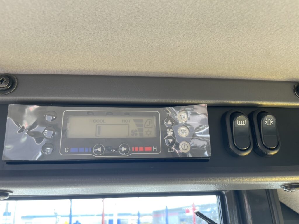 平成22年　コマツ　WA100-6　1.3㎥　バケット幅233cm　車検2年付