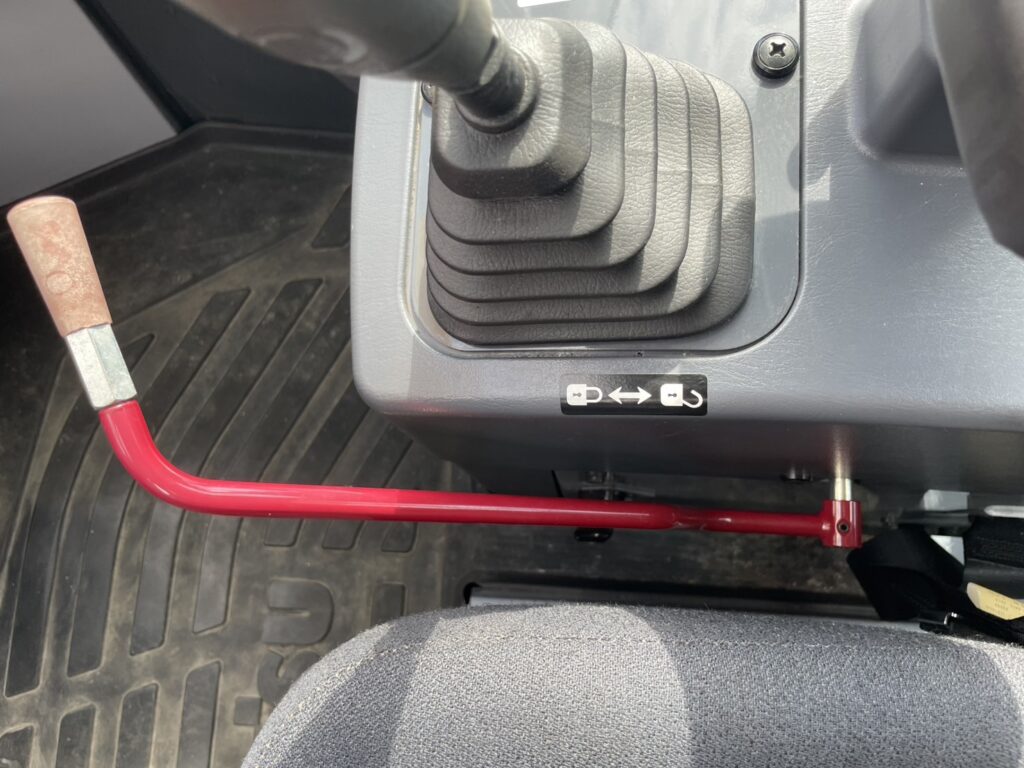 平成22年　コマツ　WA100-6　1.3㎥　バケット幅233cm　車検2年付