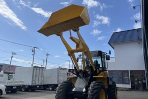 サムネイル: 平成22年　コマツ　WA100-6　1.3㎥　バケット幅233cm　車検2年付