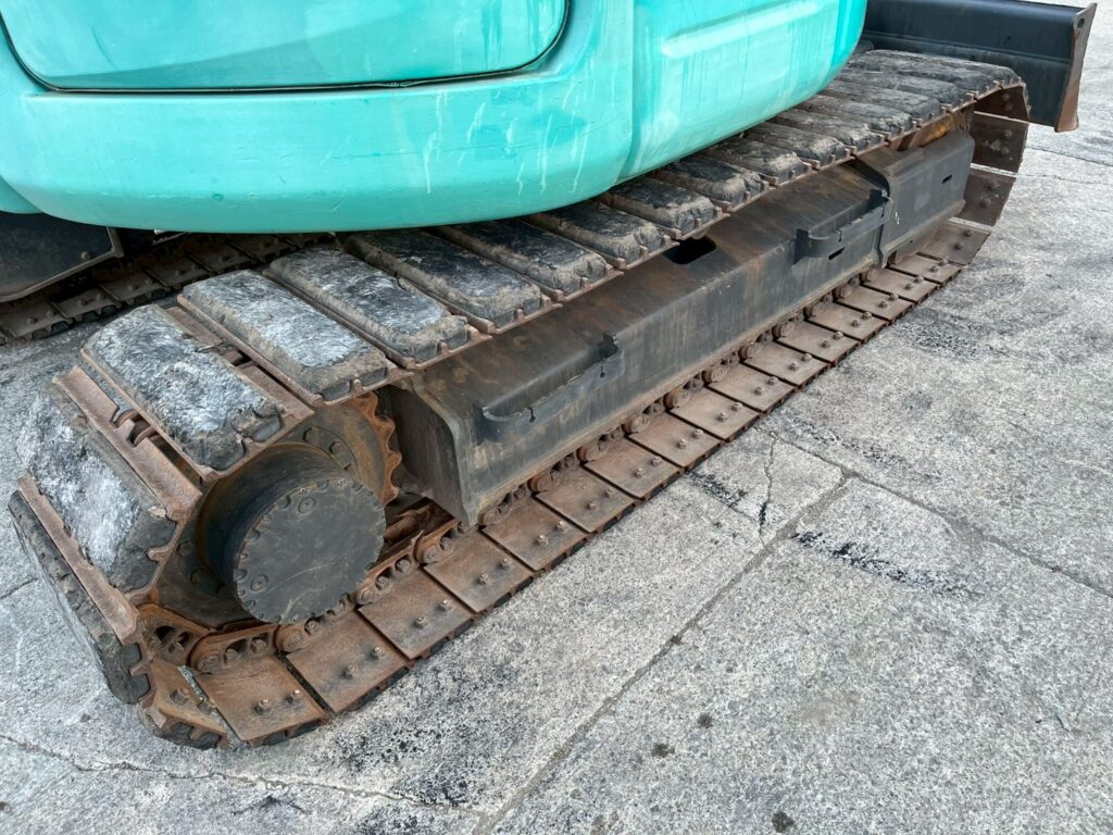 コベルコ　バックホー　SK80UR-6E　0.28㎥　オフセットブーム・クレーン仕様・旋回マルチ・後方超小旋回