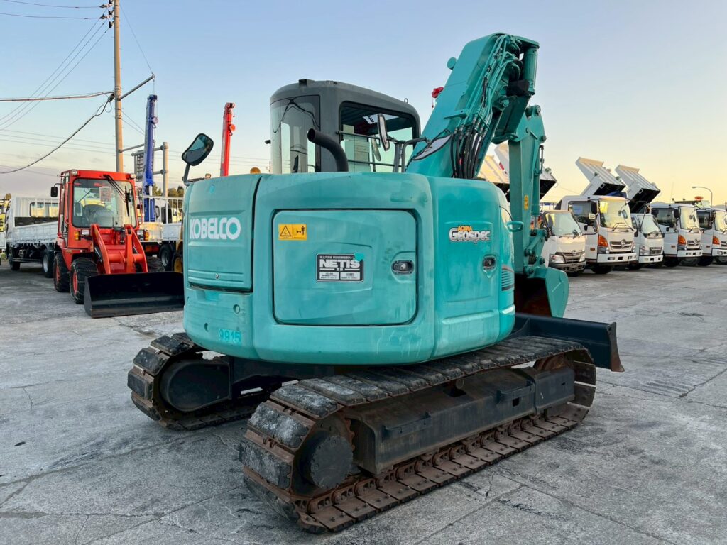 コベルコ　バックホー　SK80UR-6E　0.28㎥　オフセットブーム・クレーン仕様・旋回マルチ・後方超小旋回