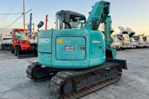 サムネイル: コベルコ　バックホー　SK80UR-6E　0.28㎥　オフセットブーム・クレーン仕様・旋回マルチ・後方超小旋回