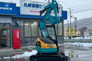 サムネイル: 【★北見店★】◆クボタ　RX-203S　クレーン仕様　オフセットブーム　　　　　　　　　　　　　　　　　　　　　　　　札幌・江別・旭川・北見・釧路どこでも全国対応可能です！　　　　　　　　　　　　　　　　　　　　　　　　　　お問い合わせは北見店へ～TEL0157-57-7166～